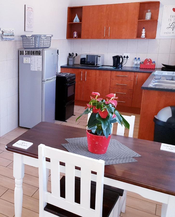 Harmony Haven Couples Retreat Apartment Amanzimtoti Luaran gambar