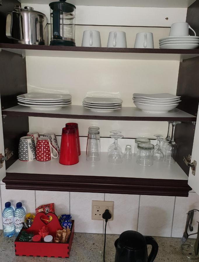 Harmony Haven Couples Retreat Apartment Amanzimtoti Luaran gambar